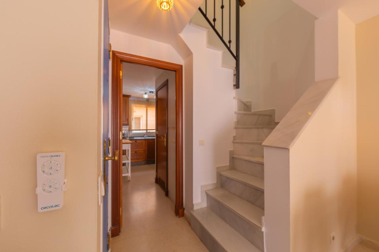 Apartamento 1a Linea Playa, Balcon & Piscina Tarifa