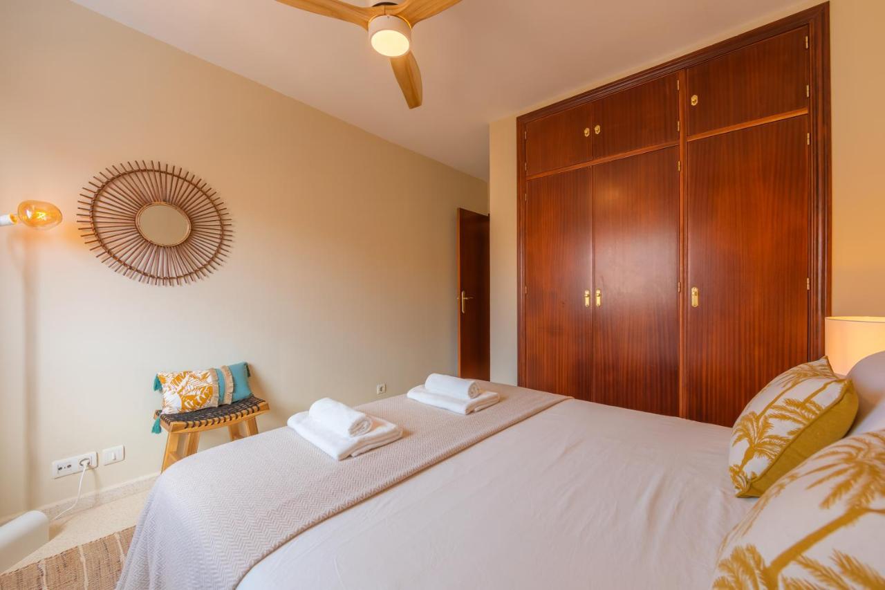 Apartamento 1a Linea Playa, Balcon & Piscina Tarifa