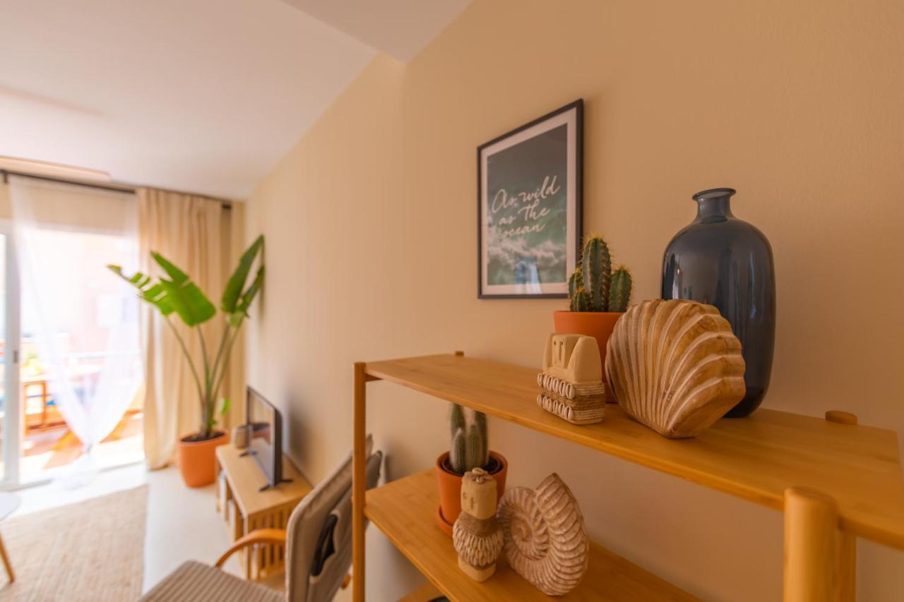Apartamento 1a Linea Playa, Balcon & Piscina Tarifa
